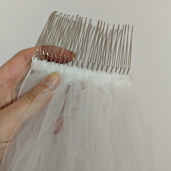 Very long 1 layer bridal veil - Picture 4 of 6